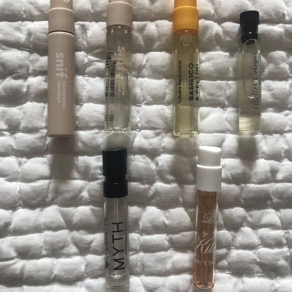 niche fragrance sample bundle